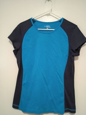 NYL New York Laundry Women's Size XL Stretchy Short Sleeve Shirt